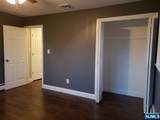 32 John - Photo 22
