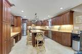 81 Chestnut Street - Photo 14