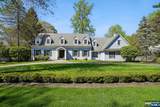 372 Lakeview Drive - Photo 3