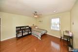 2147 Mackay Avenue - Photo 16