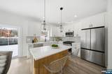 28 Irving Street - Photo 8
