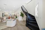 28 1/2 Irving Street - Photo 3