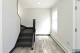 142 Grand - Photo 2