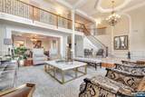 1115 Briar Way - Photo 4