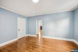 320 Orient - Photo 23