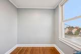 320 Orient - Photo 29