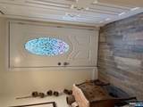 157 Queen Street - Photo 2