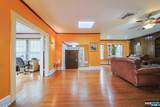 586 Hillside Street - Photo 9
