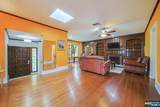 586 Hillside Street - Photo 10