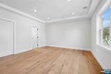 229 Sutton Place - Photo 23