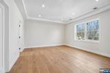 229 Sutton Place - Photo 24