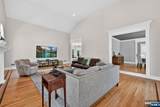 9 Heller Court - Photo 12