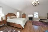 540 Burlington Street - Photo 17