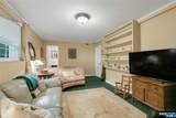 109 Malcolm Road - Photo 8