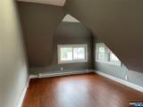 178 Berry Street - Photo 16