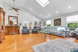 24 Fox Hollow Road - Photo 15