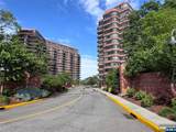 100 Carlyle - Photo 2