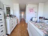 100 Carlyle - Photo 14