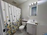 100 Carlyle - Photo 19