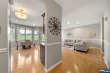 537 Coventry Drive - Photo 3