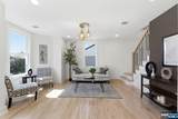 304 Delawanna - Photo 4