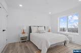 2601 Jane Street - Photo 11