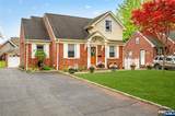 59 Colonial Parkway - Photo 1