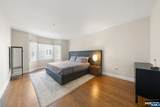 250 The Promenade - Photo 12
