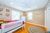 136 Redwood Avenue - Photo 23