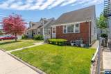 19 Albert Street - Photo 3