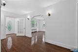 135 Rockwood - Photo 3