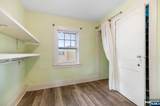 300 Van Buren Avenue - Photo 15