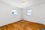 364 Roosevelt Avenue - Photo 8