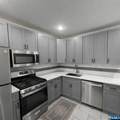 419 Bloomfield - Photo 4