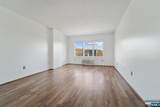 110 City - Photo 2