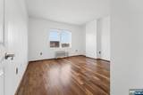 110 City - Photo 17