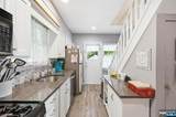 8 Ivan Road - Photo 16
