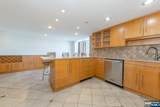 2105 Harmon Cove Tower - Photo 16