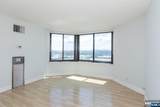 2105 Harmon Cove Tower - Photo 4