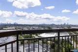 2105 Harmon Cove Tower - Photo 36