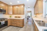 110 Woodlawn Avenue - Photo 16