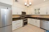 140 Bellair - Photo 13