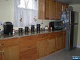 147 Phelps - Photo 5