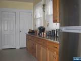 147 Phelps - Photo 8