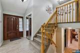 384 Rutland Avenue - Photo 2