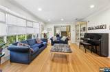 384 Rutland Avenue - Photo 4