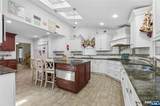 384 Rutland Avenue - Photo 9
