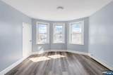 204 Demott - Photo 12
