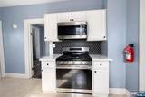 204 Demott - Photo 7