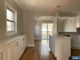 121 Longview - Photo 4